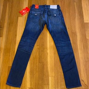 AUTHENTIC True Religion Rocco relaxed skinny jeans